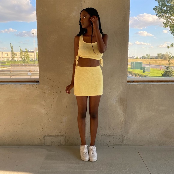 Fluffy knit set - Picture 4 of 7